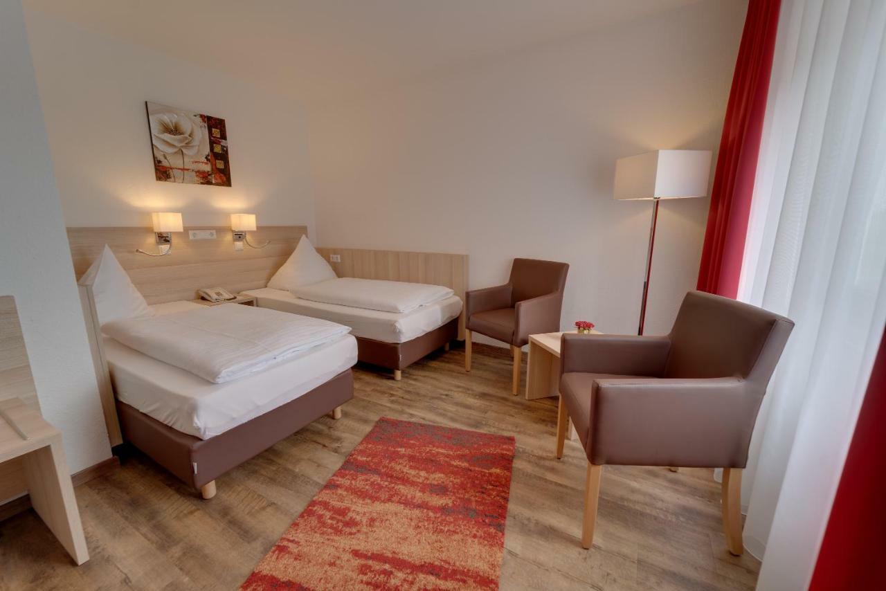 Hotel Waldparkstube Bad Schönborn Kültér fotó