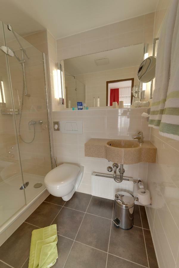Hotel Waldparkstube Bad Schönborn Kültér fotó